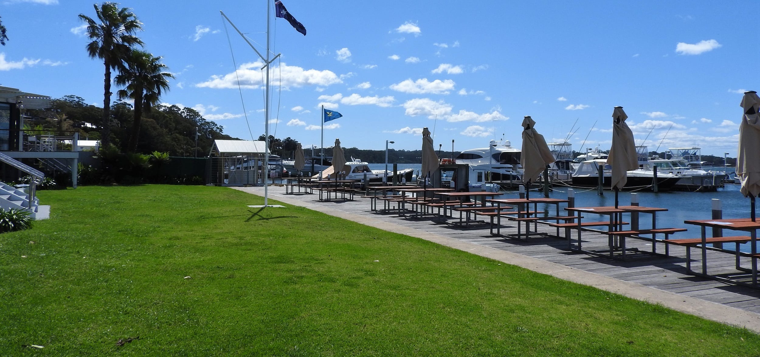where to stay gippsland lakes 